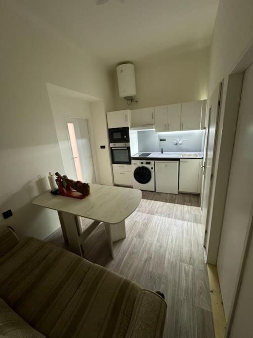 Appartamento Apartmen-квартира Praga